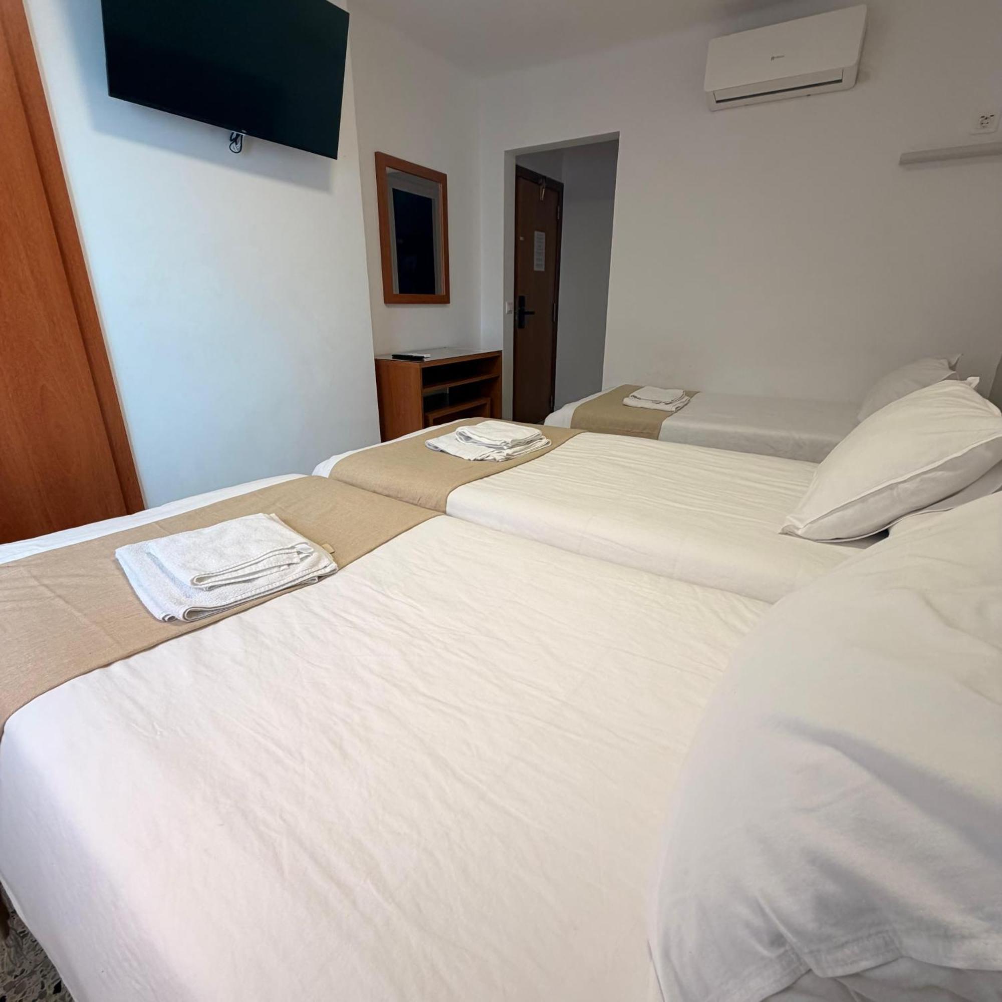 Standard Triple Room,1756531738:JPEG