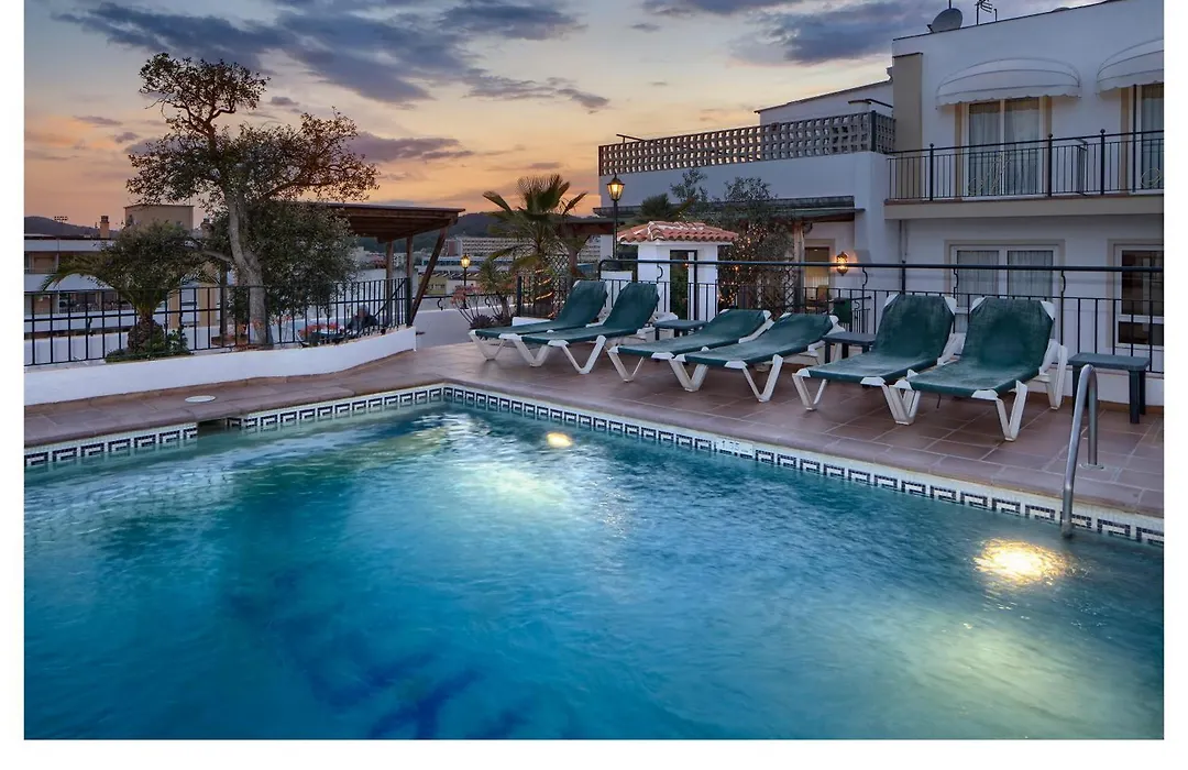 Hotel Ninays-1
